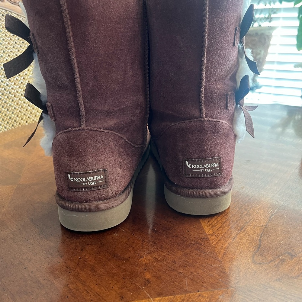 Koolaburra Cream Shearling Lined Boots - Picture 4 of 12